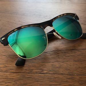 Ray-Ban Clubmaster Sunglasses
